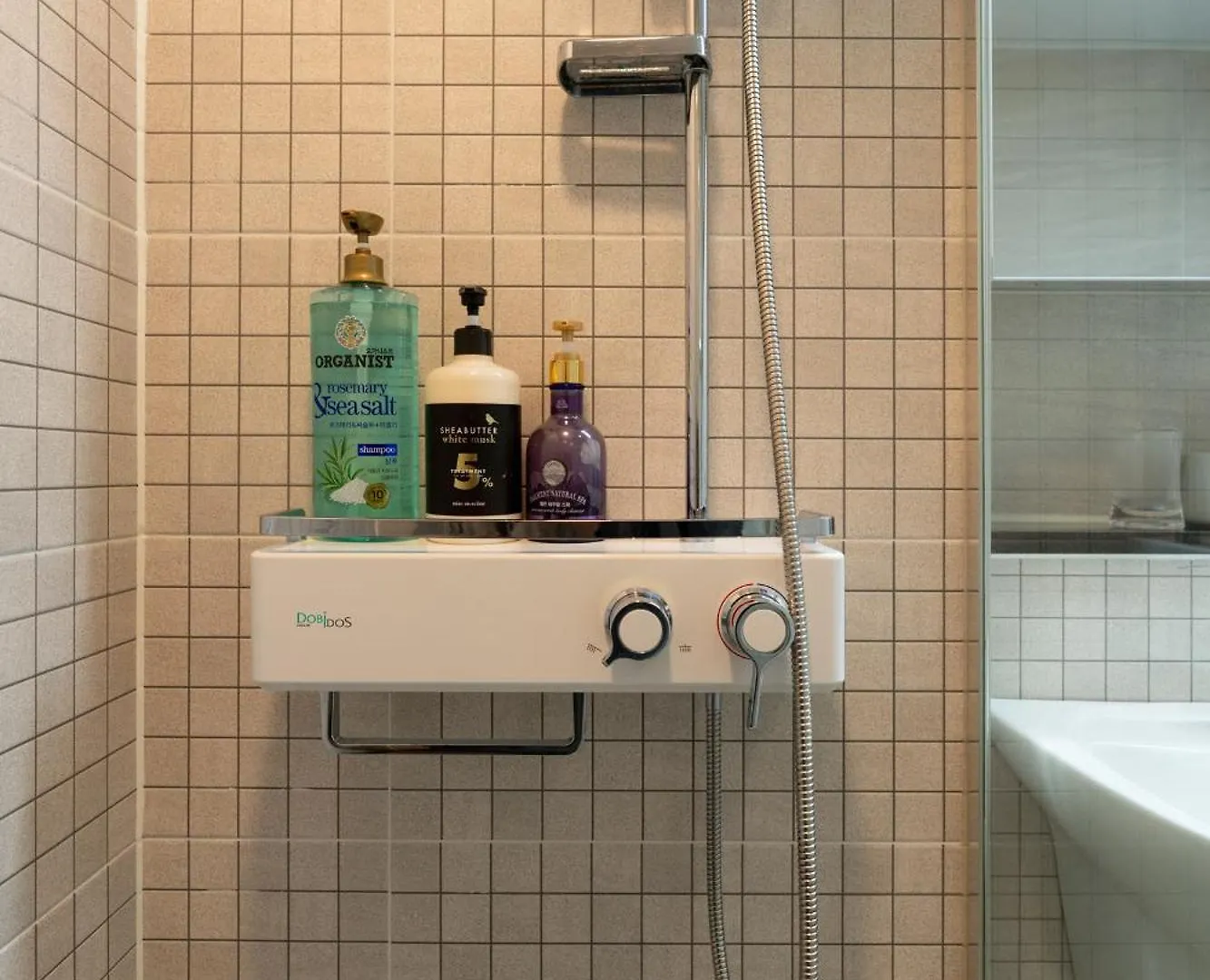 Bed & Breakfast New Apt 34Py 3Min To Haeundae Beach Lg Stanbyme & Styler Netflix & Sky Capsule Busan